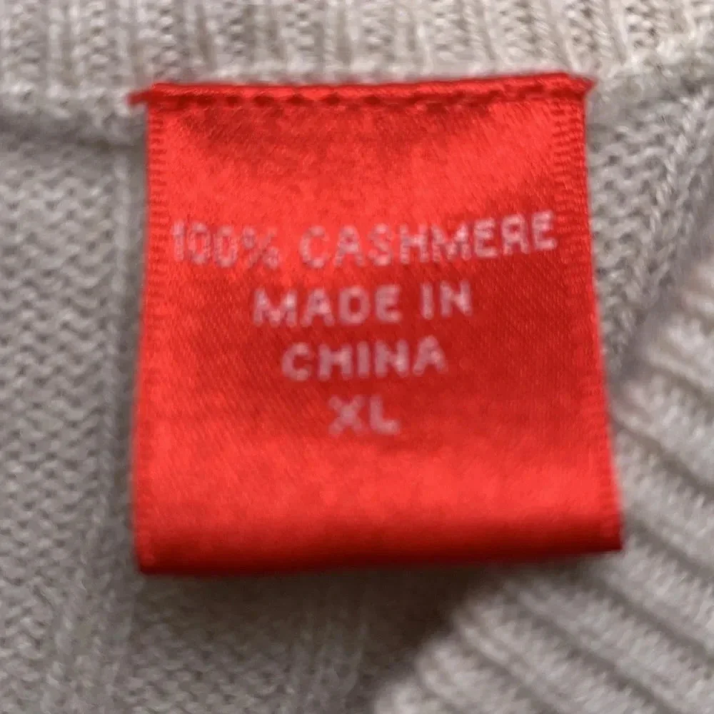 Izod Tan Cable knit cashmere sweater size XL